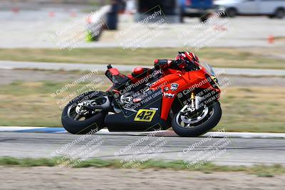 media/May-04-2025-CRA (Sun) [[aa98c8d4fa]]/Races/Race 8/